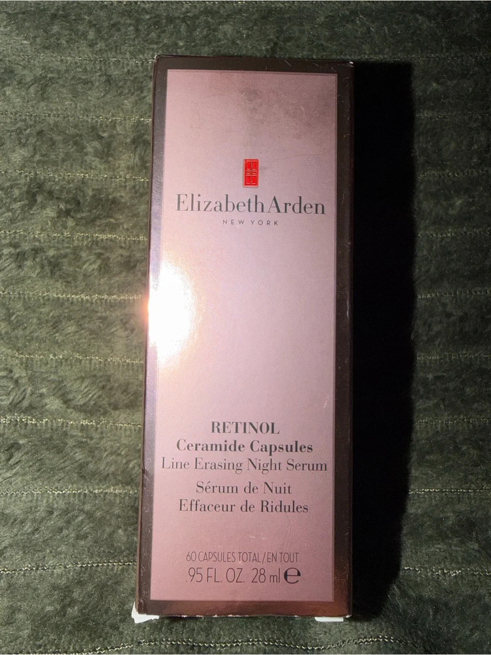 Elizabeth Arden RETINOL + HPR CERAMIDE CAPSULES RAPID SKIN RENEWING SERUM